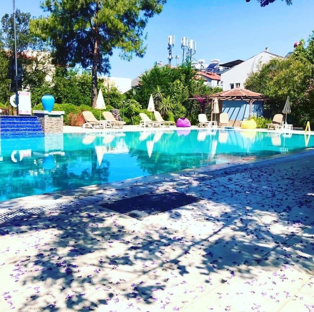 Akkent Garden Hotel Fethiye Exterior photo